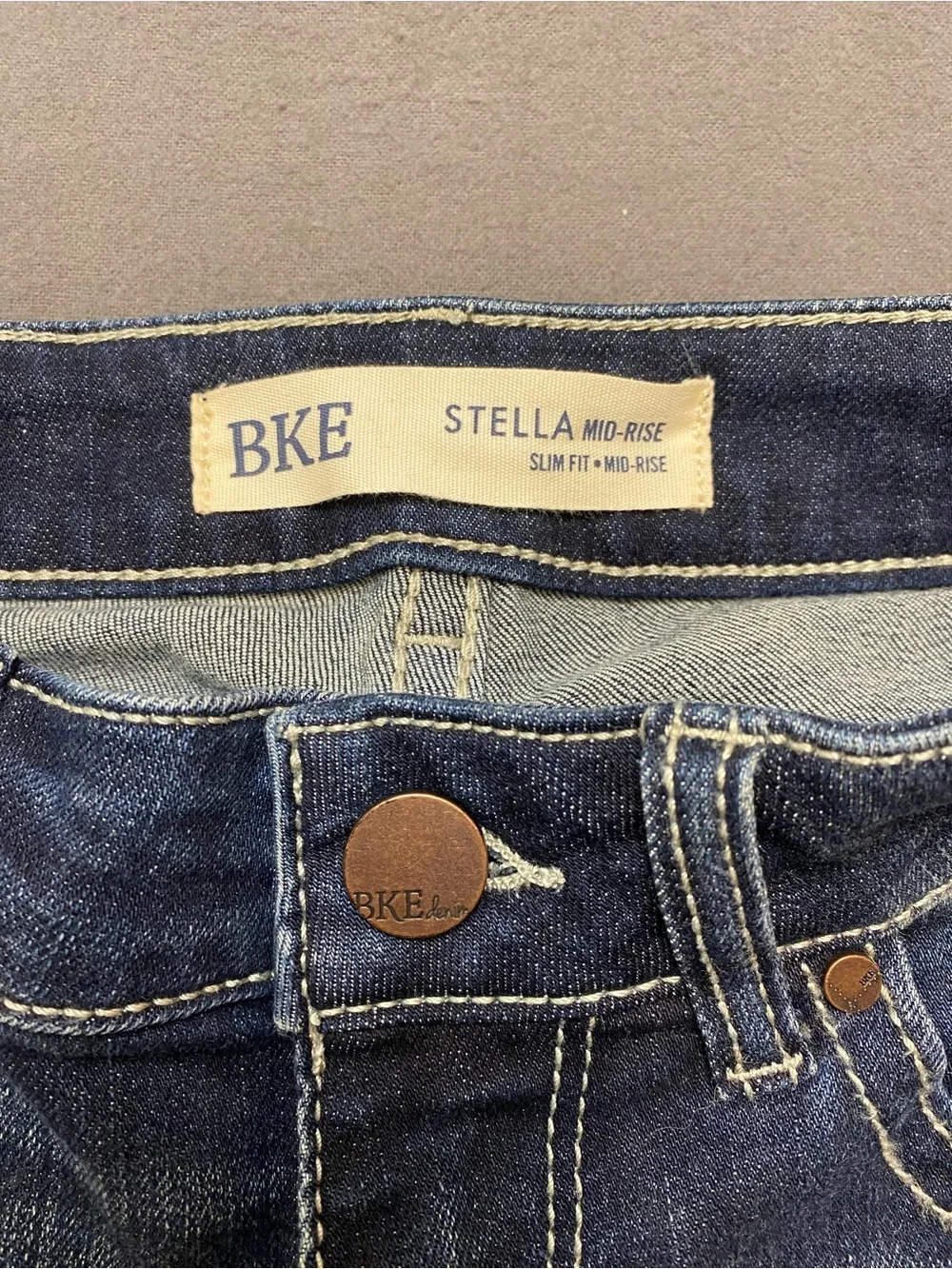 BKE Women’s Dark Blue Slim Slim Fit Mid-Rise Stretch Jeans Size 25 Cropped